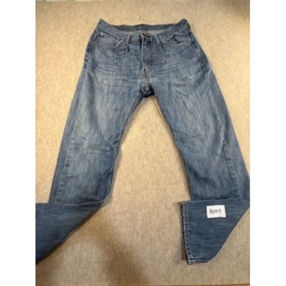 Levis 505 Regular Fit Straight Leg‎ Jeans Mens 33x32 Medium Wash Blue Denim